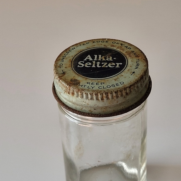 Vintage Small Clear Glass Alka Seltzer Jar with Metal Screw On Cap - Picture 10 of 16
